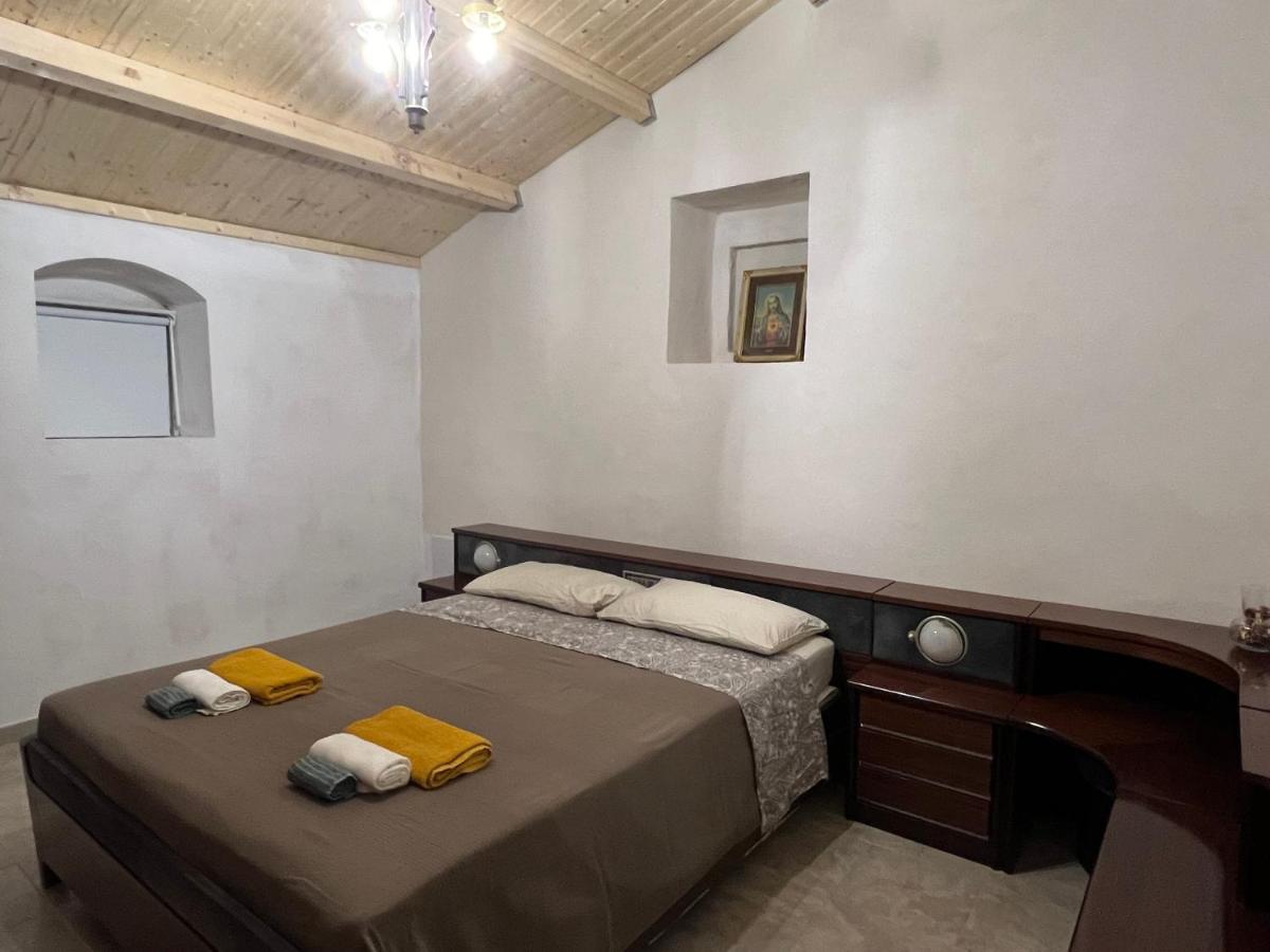 Casa Di Mirto Bed & Breakfast Chiaramonte Gulfi Dış mekan fotoğraf